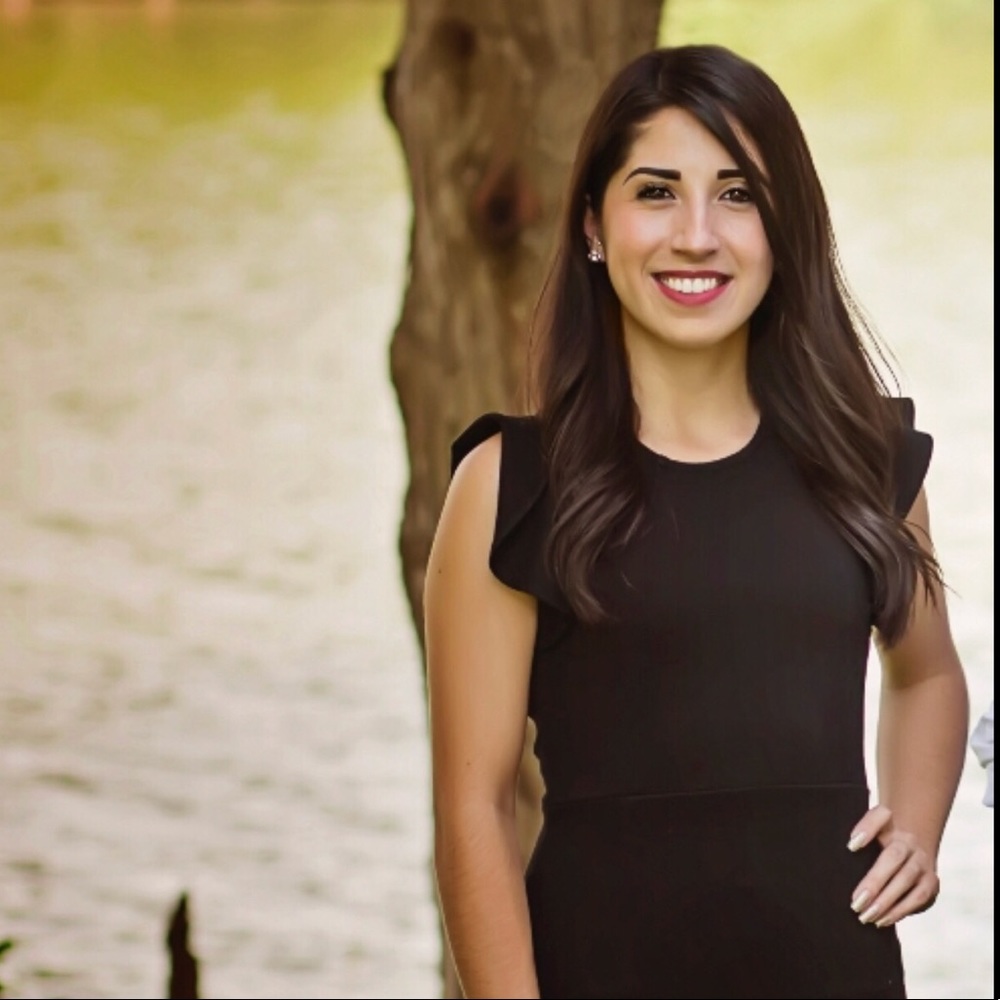 Meet your Posher, Ana